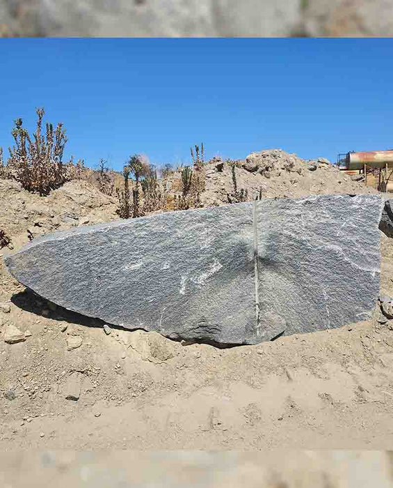 Black Granite Boulders 6'