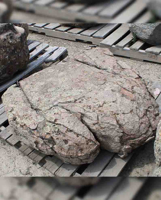 Montana Moss Rock Boulders 36" - 42"